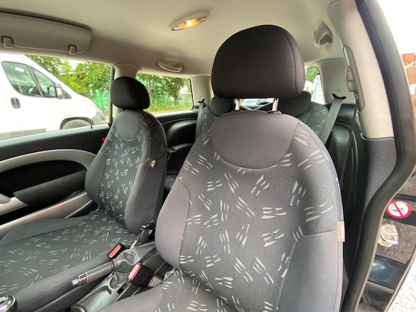 Used MINI Hatch 2004 for sale - 75060517: Photo 14