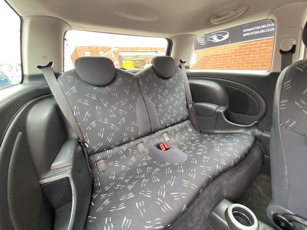Used MINI Hatch 2004 for sale - 75060517: Photo 19