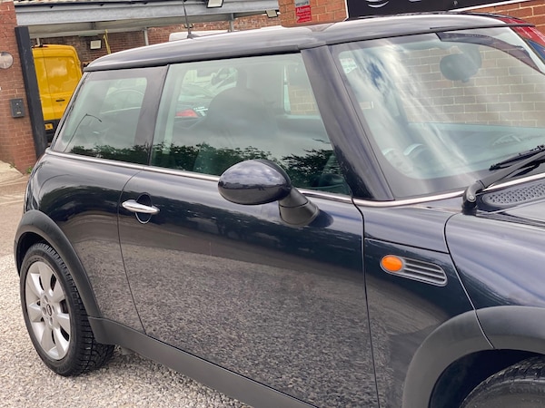 Used MINI Hatch 2004 for sale - 75060517: Photo 29