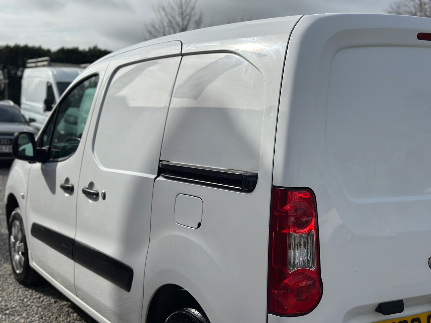 Used Citroen Berlingo 2018 for sale - 77853069: Photo 21