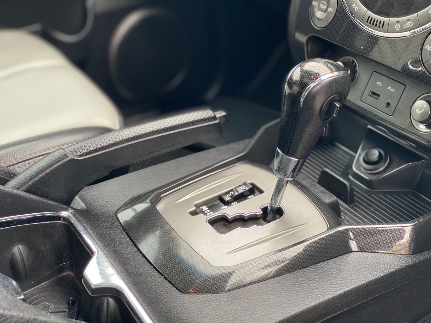 Used Ssangyong Rexton 2017 for sale - 76992382: Photo 23