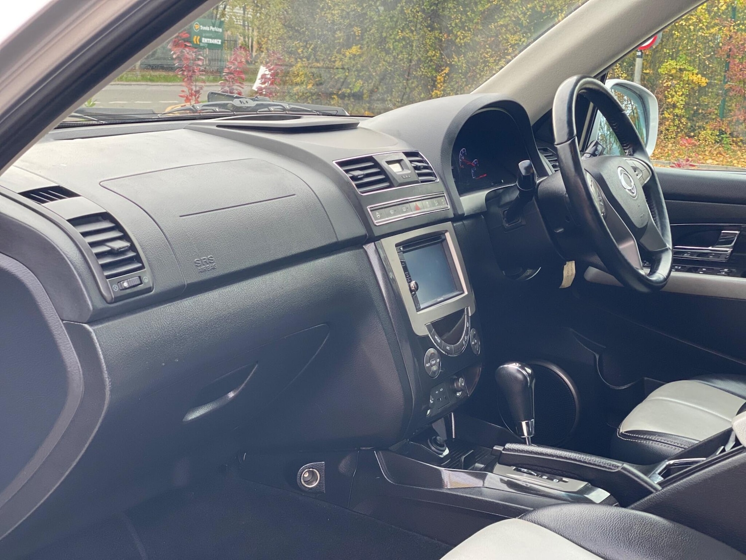 Used Ssangyong Rexton 2017 for sale - 76992382: Photo 24