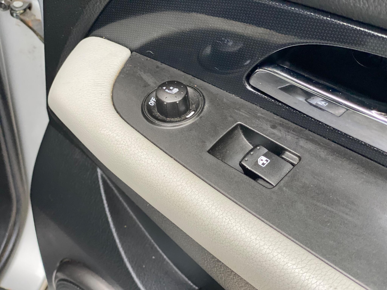 Used Ssangyong Rexton 2017 for sale - 76992382: Photo 37