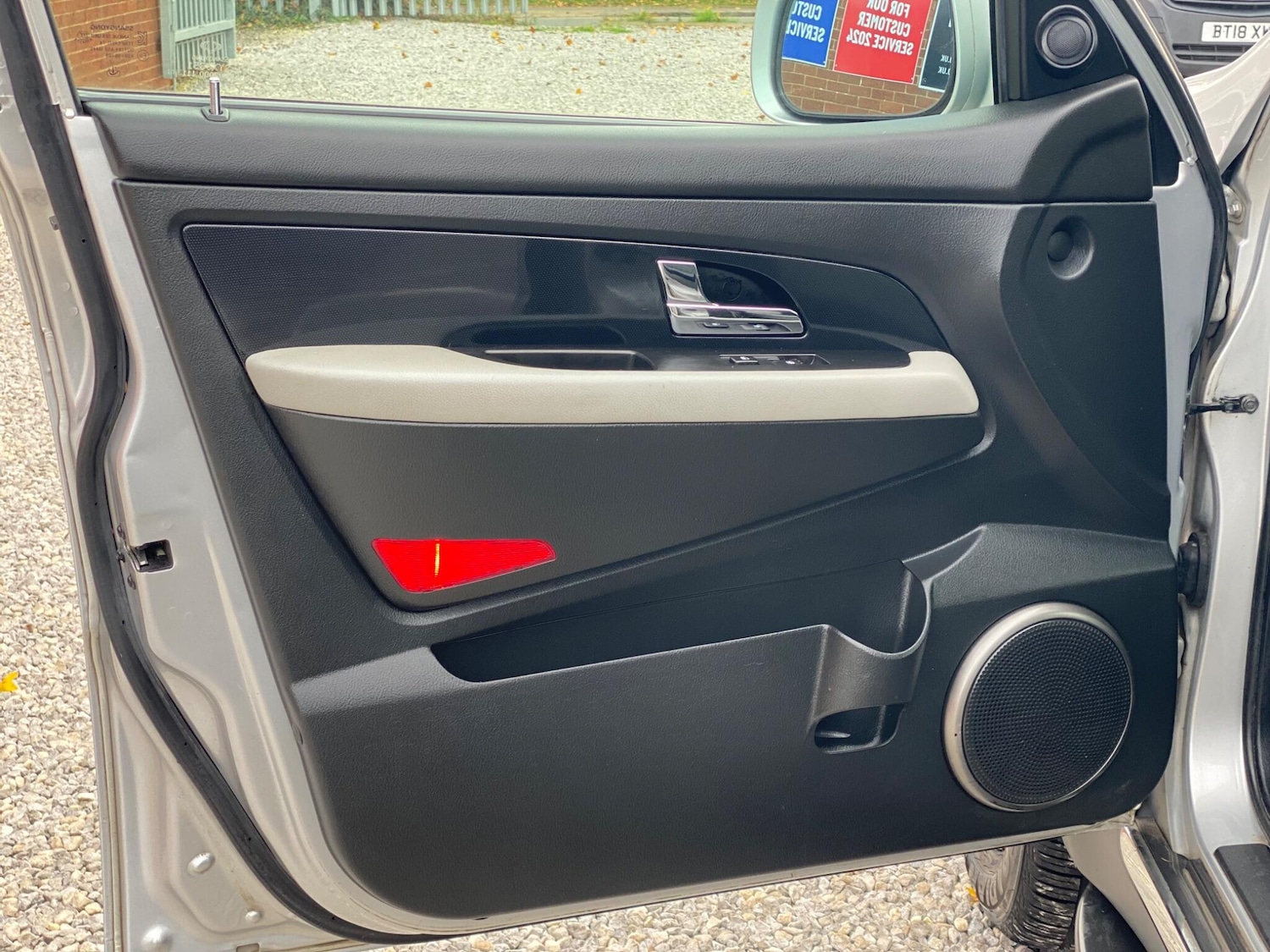 Used Ssangyong Rexton 2017 for sale - 76992382: Photo 42