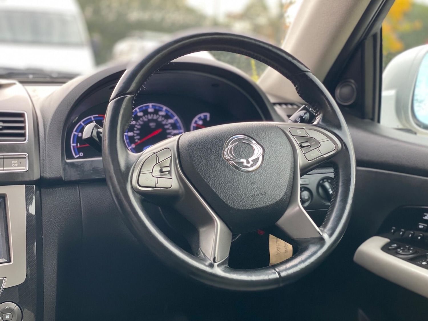 Used Ssangyong Rexton 2017 for sale - 76992382: Photo 52