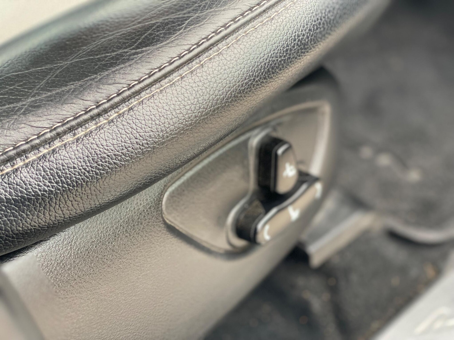 Used Ssangyong Rexton 2017 for sale - 76992382: Photo 67