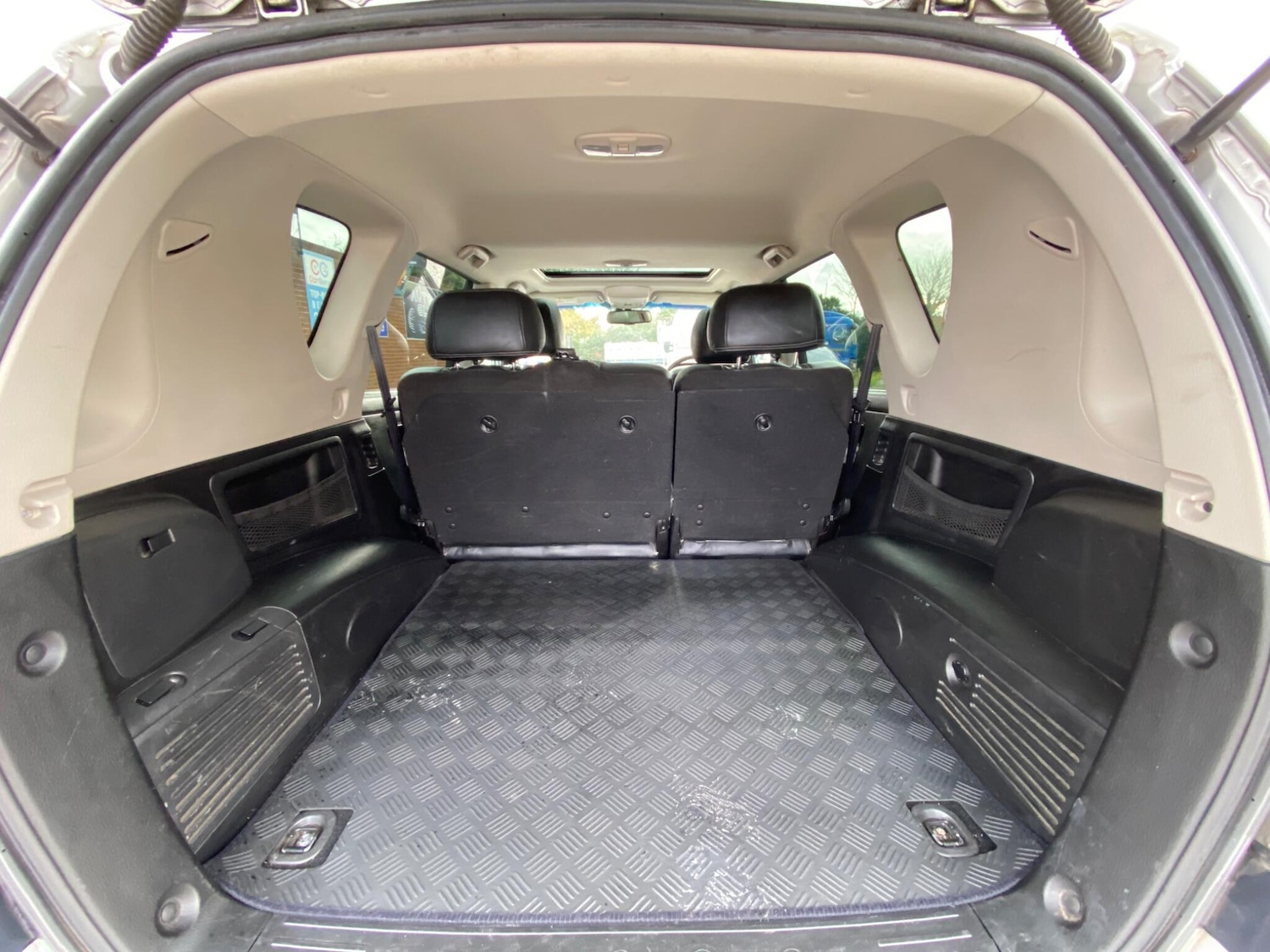 Used Ssangyong Rexton 2017 for sale - 76992382: Photo 8