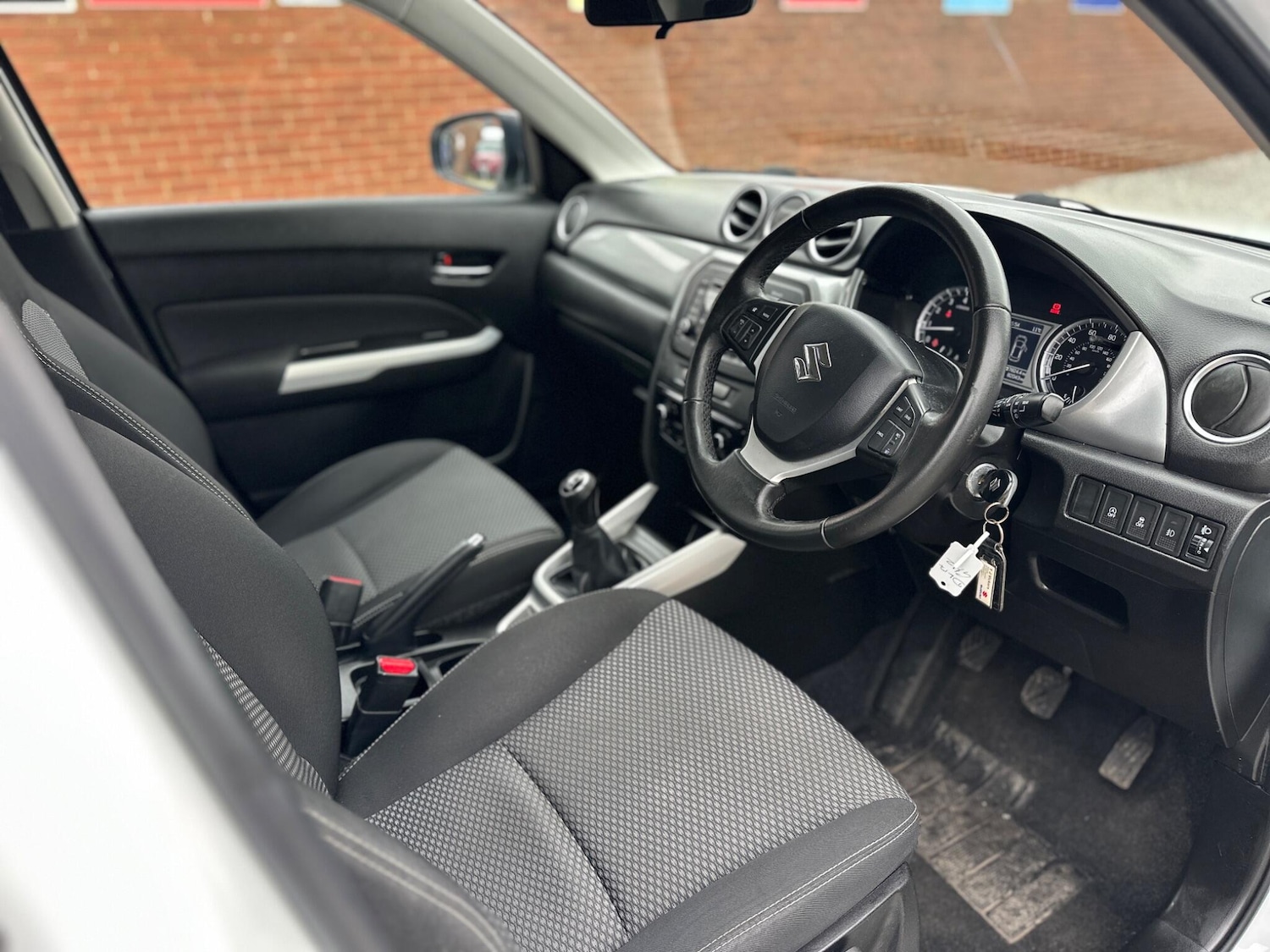 Used Suzuki Vitara 2017 for sale - 77646120: Photo 6