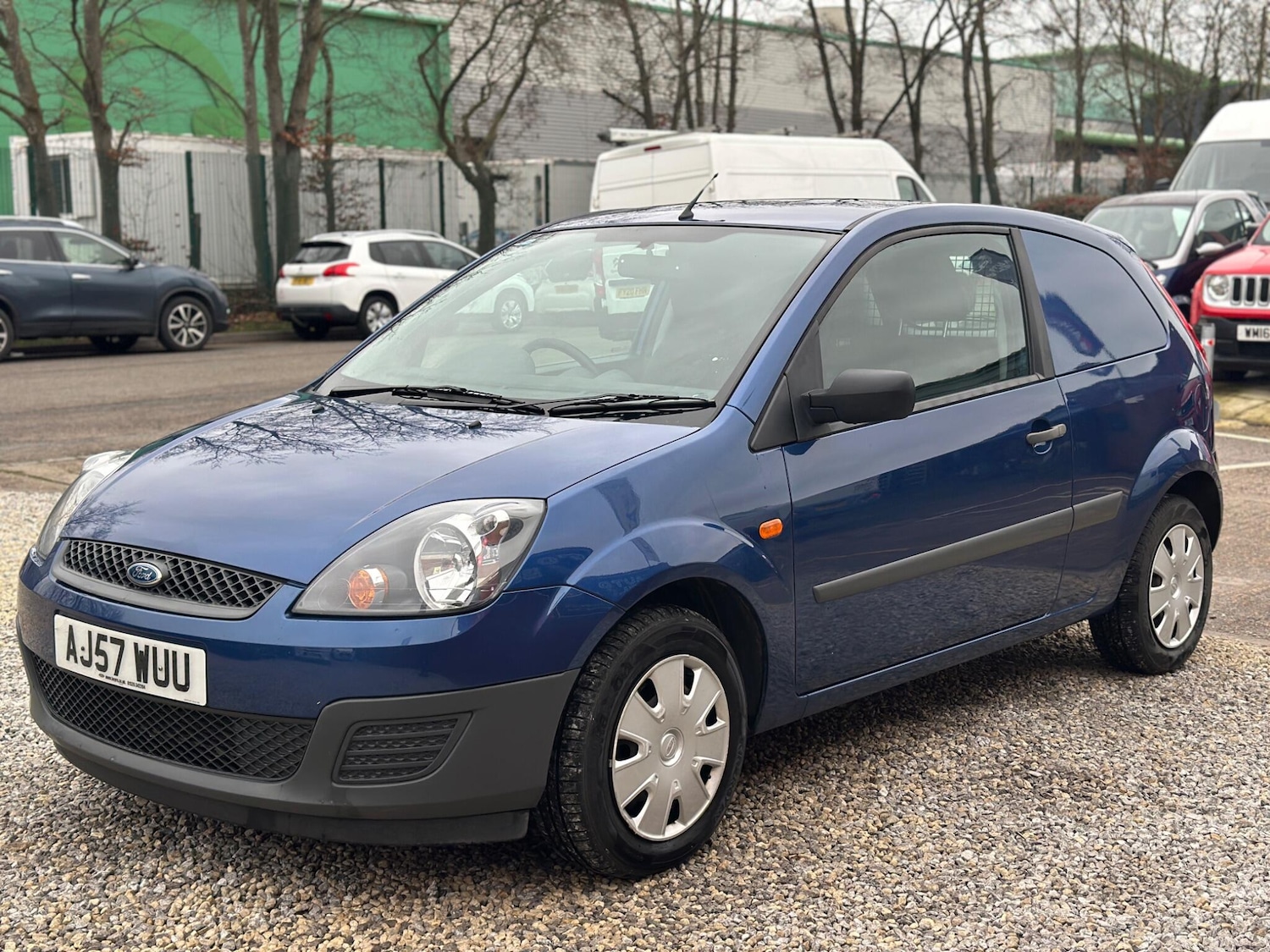 Used Ford Fiesta Van 2008 for sale - 77624864: Photo 3