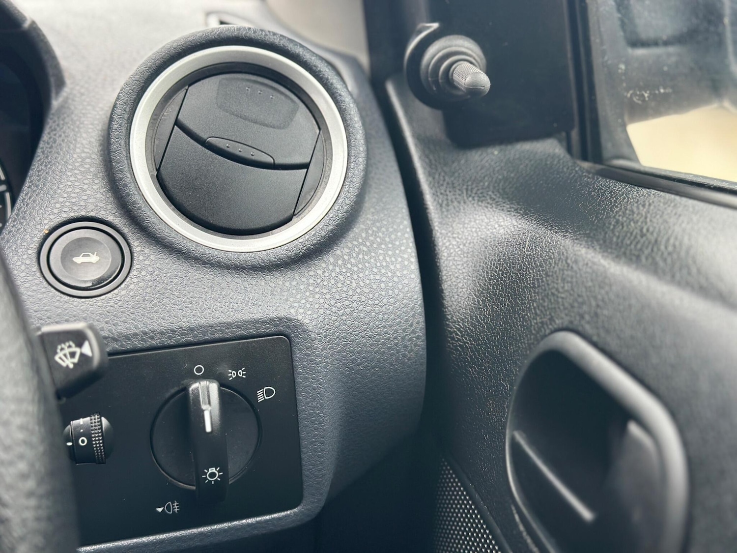 Used Ford Fiesta Van 2008 for sale - 77624864: Photo 42