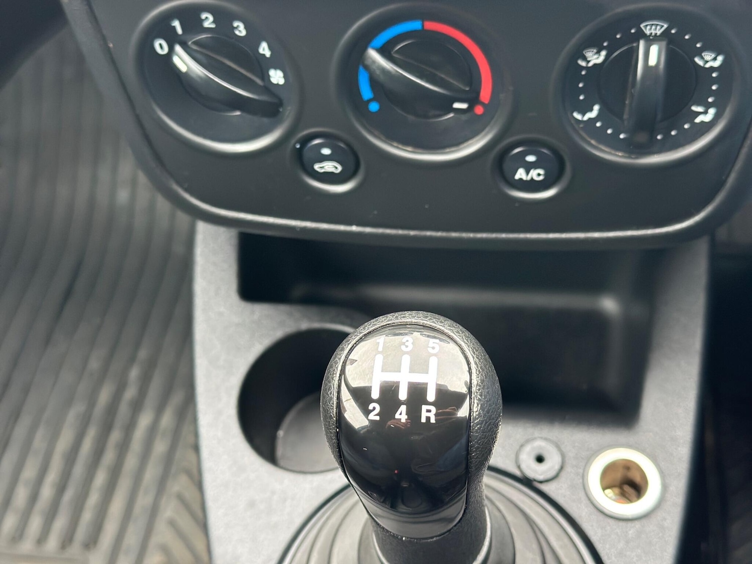 Used Ford Fiesta Van 2008 for sale - 77624864: Photo 44