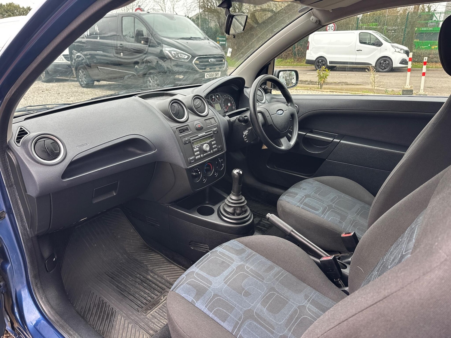 Used Ford Fiesta Van 2008 for sale - 77624864: Photo 7