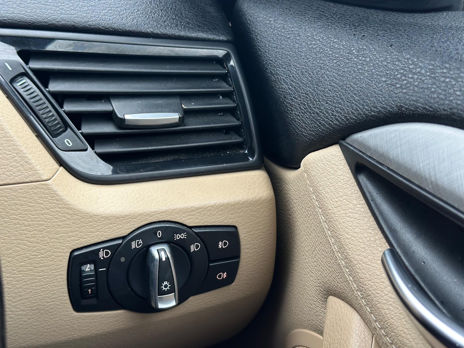 Used BMW X1 2015 for sale - 77549844: Photo 52