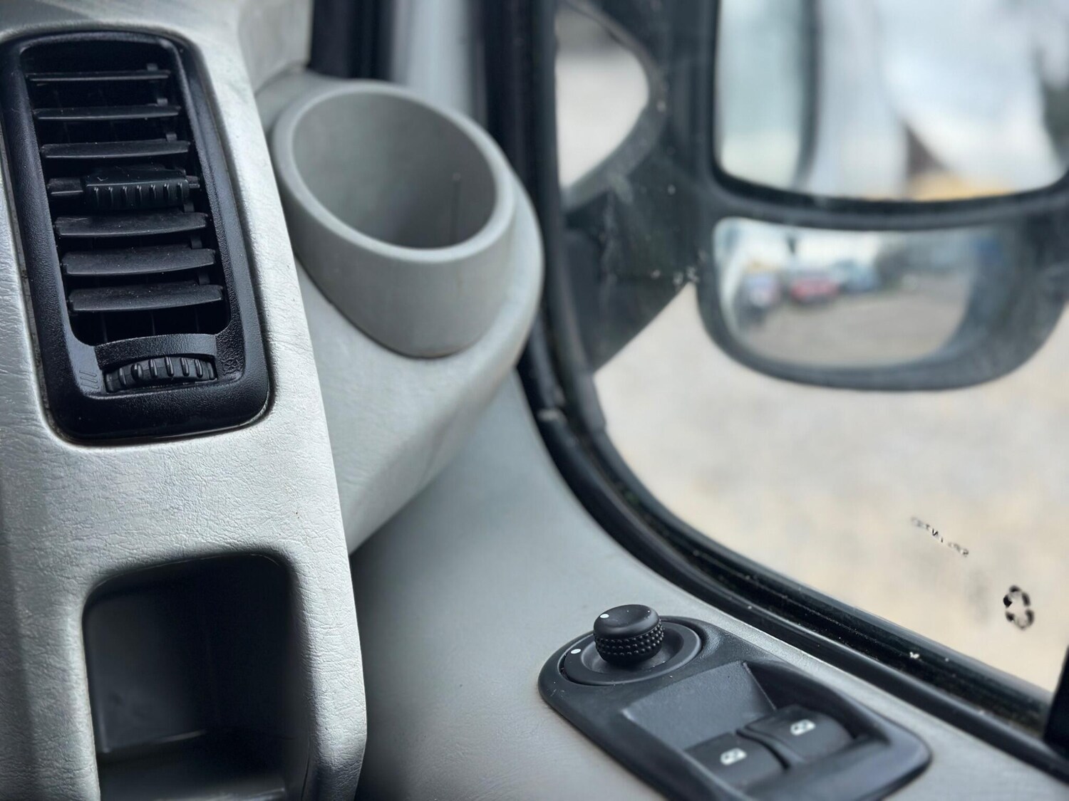 Used Renault Trafic 2008 for sale - 77538080: Photo 47