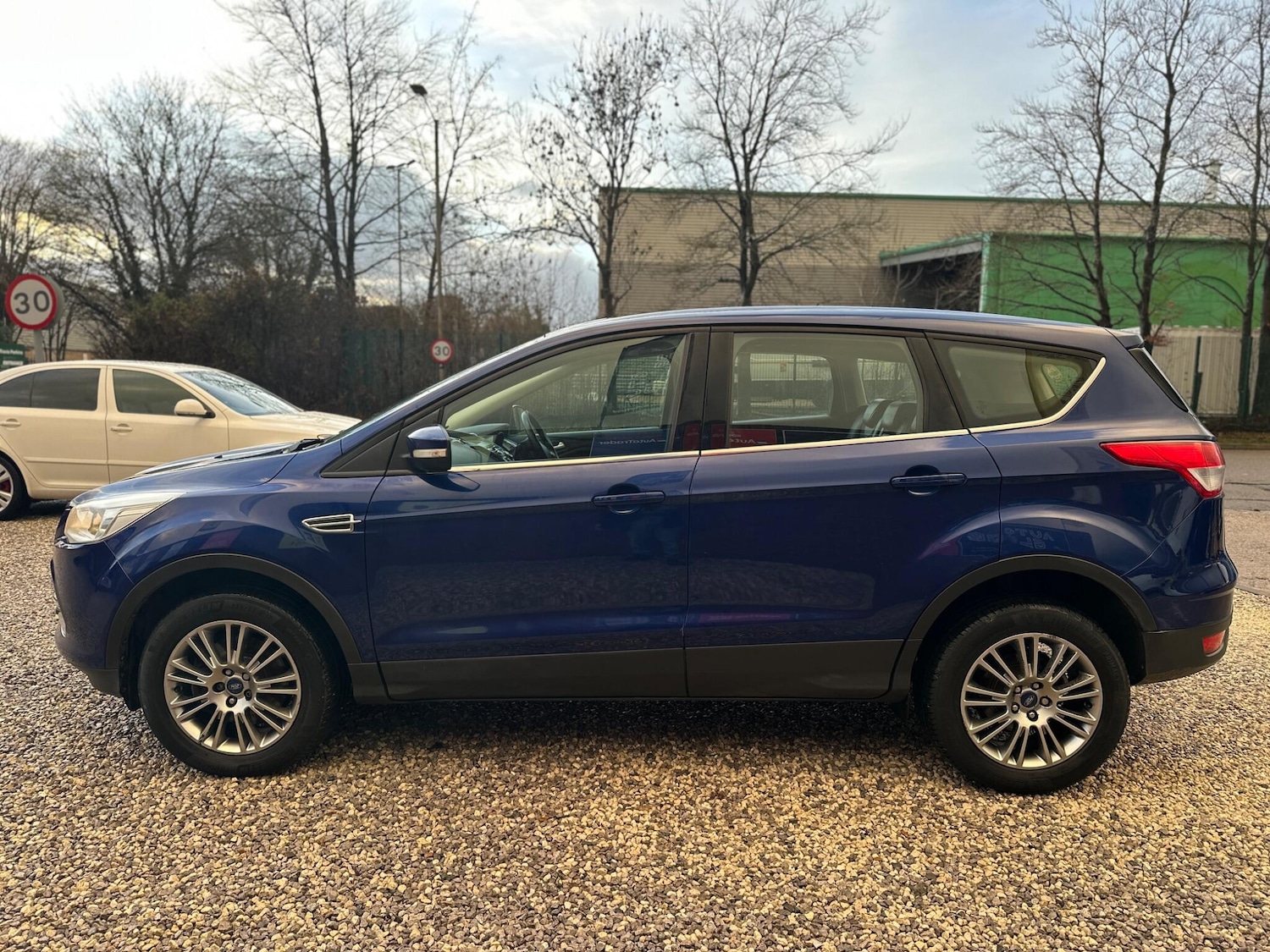 Used Ford Kuga 2014 for sale - 77305844: Photo 14