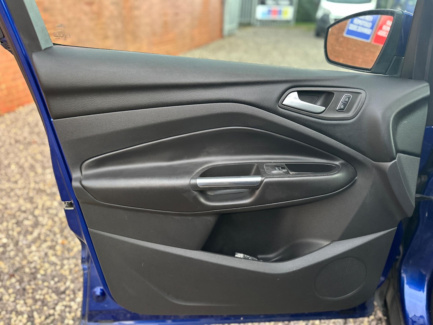 Used Ford Kuga 2014 for sale - 77305844: Photo 39