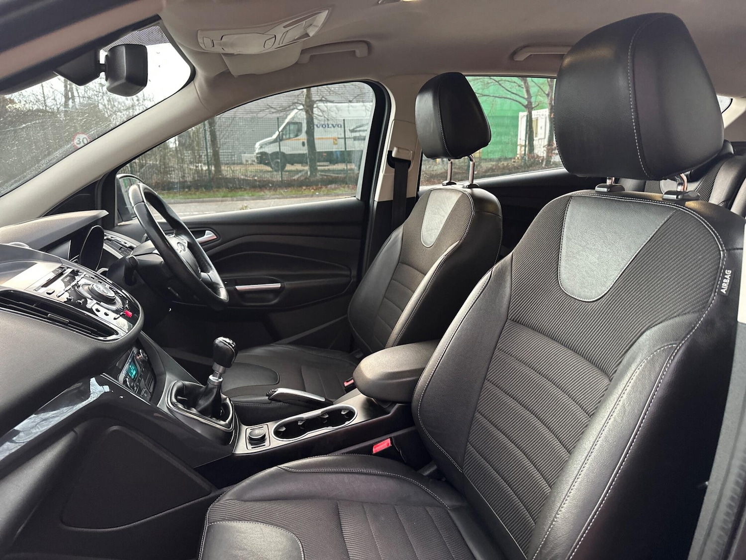 Used Ford Kuga 2014 for sale - 77305844: Photo 41