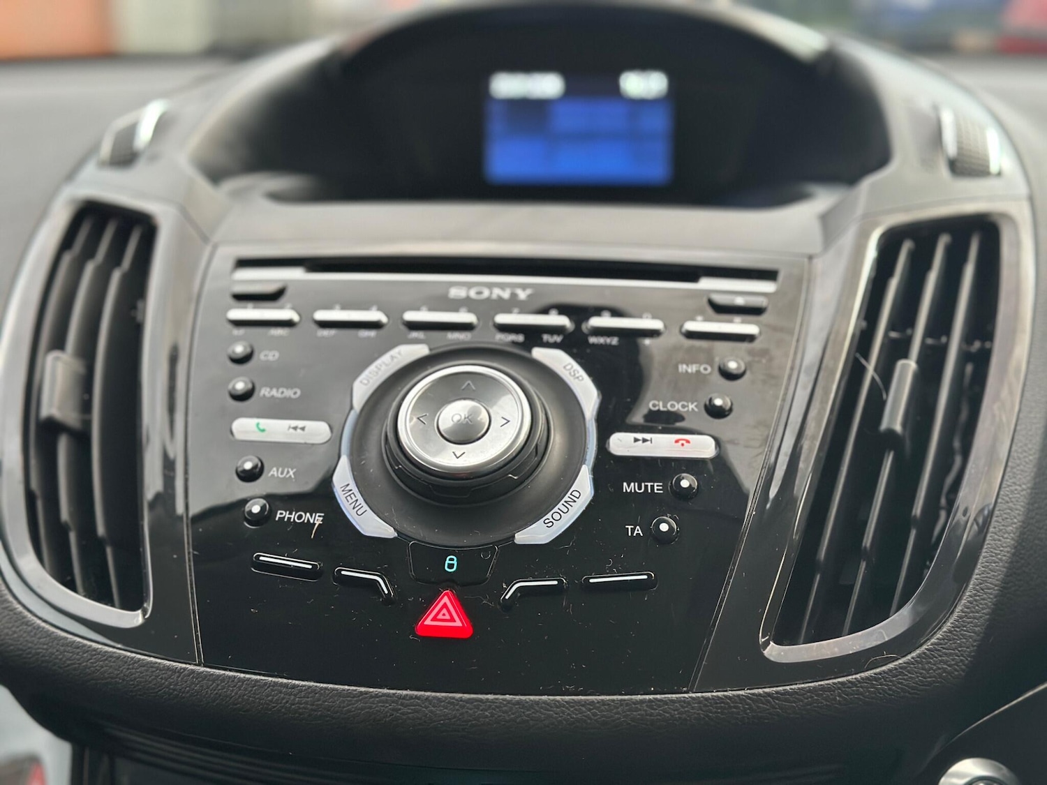 Used Ford Kuga 2014 for sale - 77305844: Photo 57