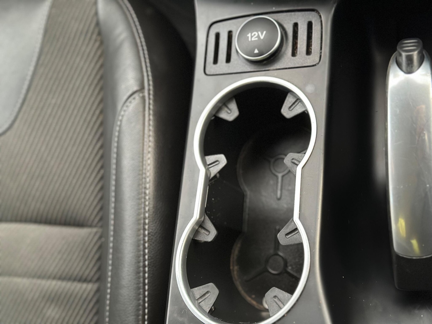 Used Ford Kuga 2014 for sale - 77305844: Photo 61