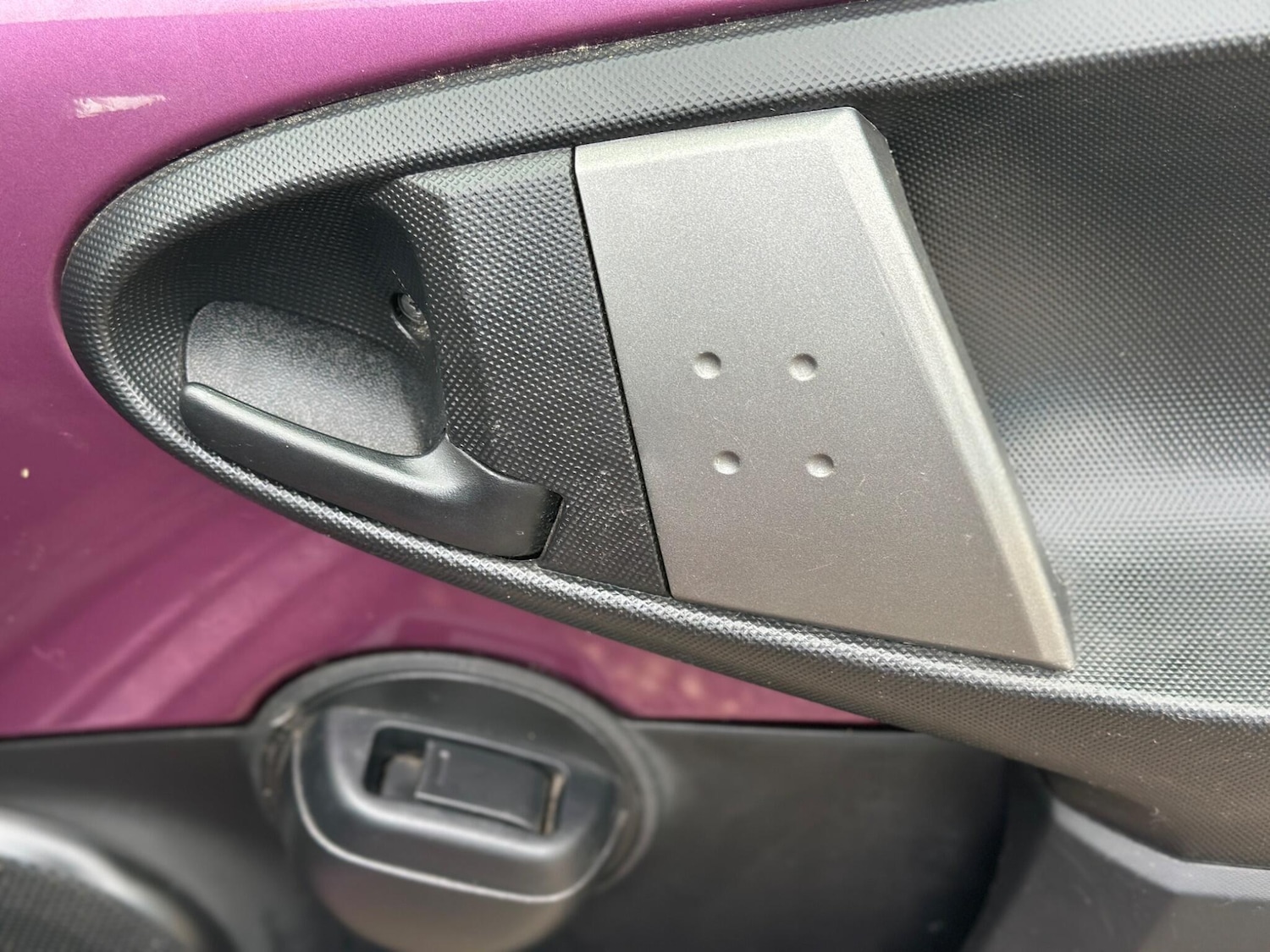 Used Peugeot 107 2012 for sale - 77345119: Photo 29