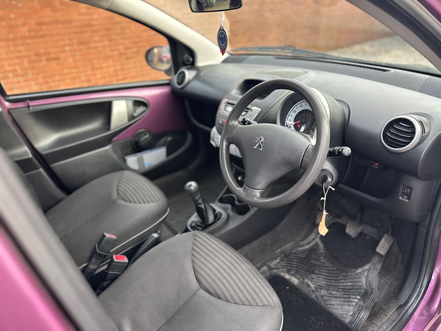 Used Peugeot 107 2012 for sale - 77345119: Photo 9