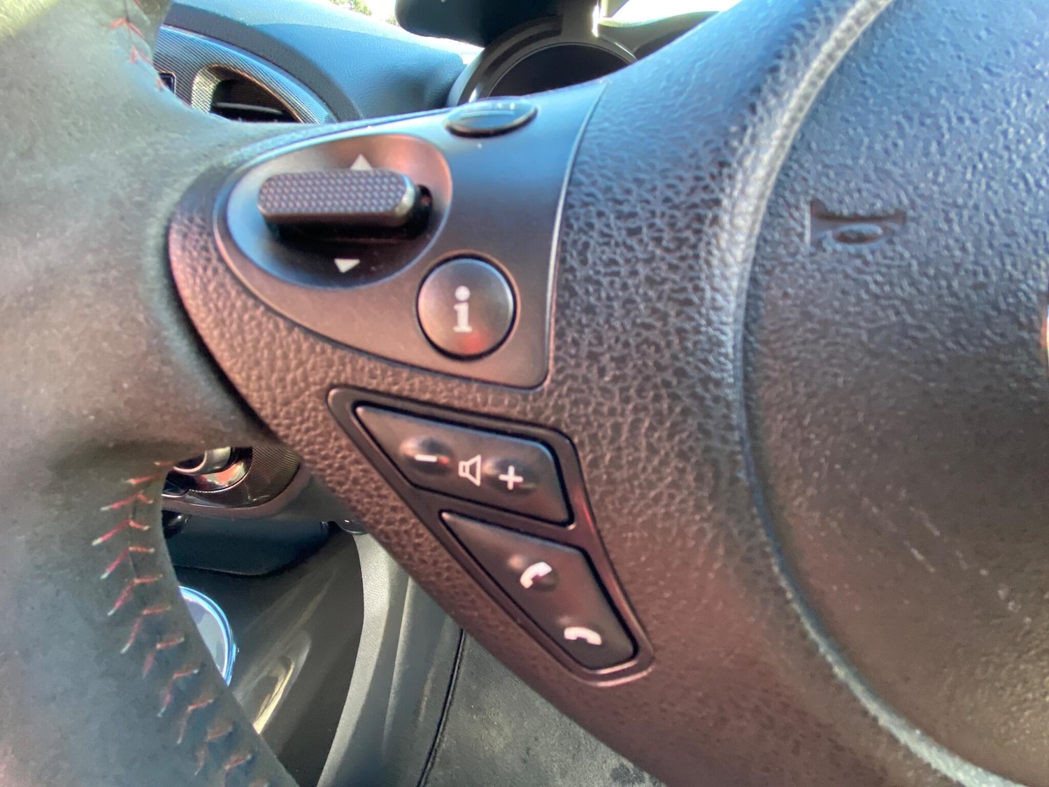 Used Nissan Juke for sale - 77705566: Photo 41