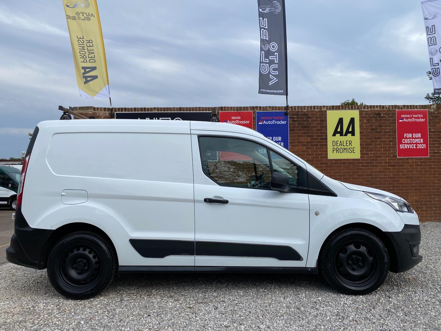 Used Ford Transit Connect 2019 for sale - 76988512: Photo 19