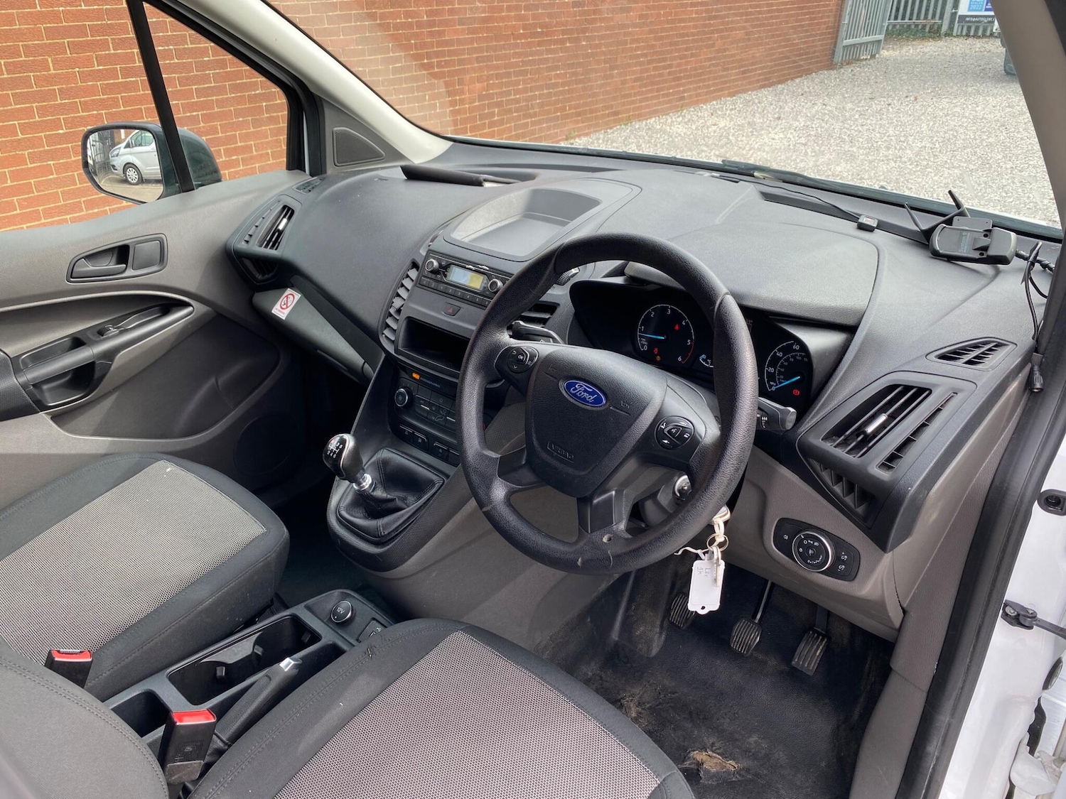 Used Ford Transit Connect 2019 for sale - 76988512: Photo 6