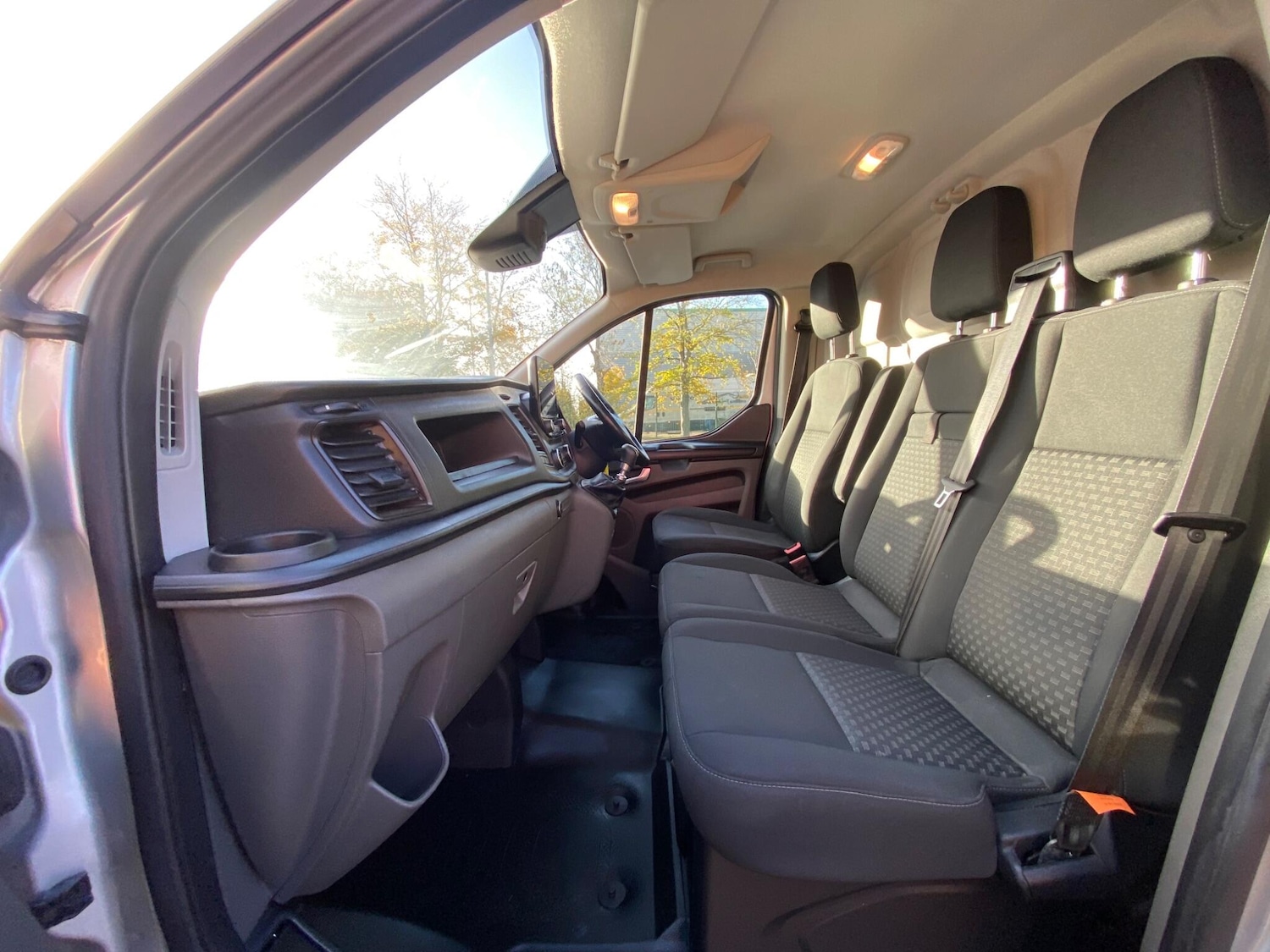 Used Ford Transit Custom 2020 for sale - 76991556: Photo 30