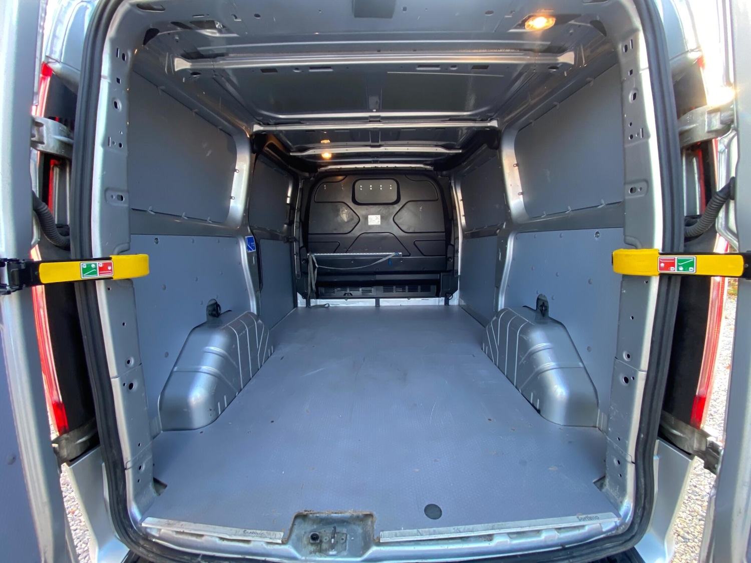 Used Ford Transit Custom 2020 for sale - 76991556: Photo 41