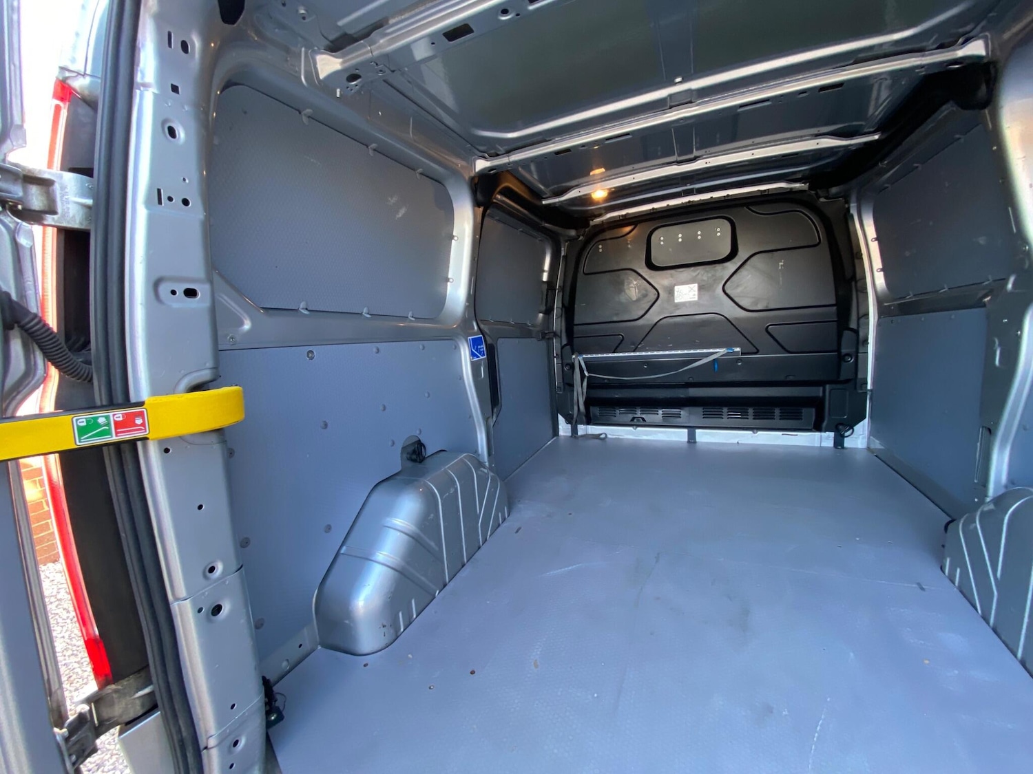 Used Ford Transit Custom 2020 for sale - 76991556: Photo 43