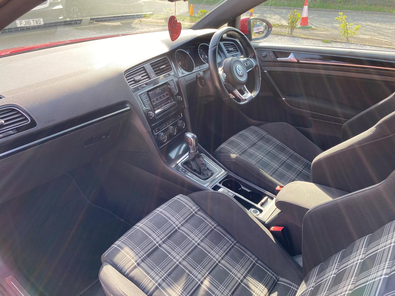 Used Volkswagen Golf 2013 for sale - 78170738: Photo 28