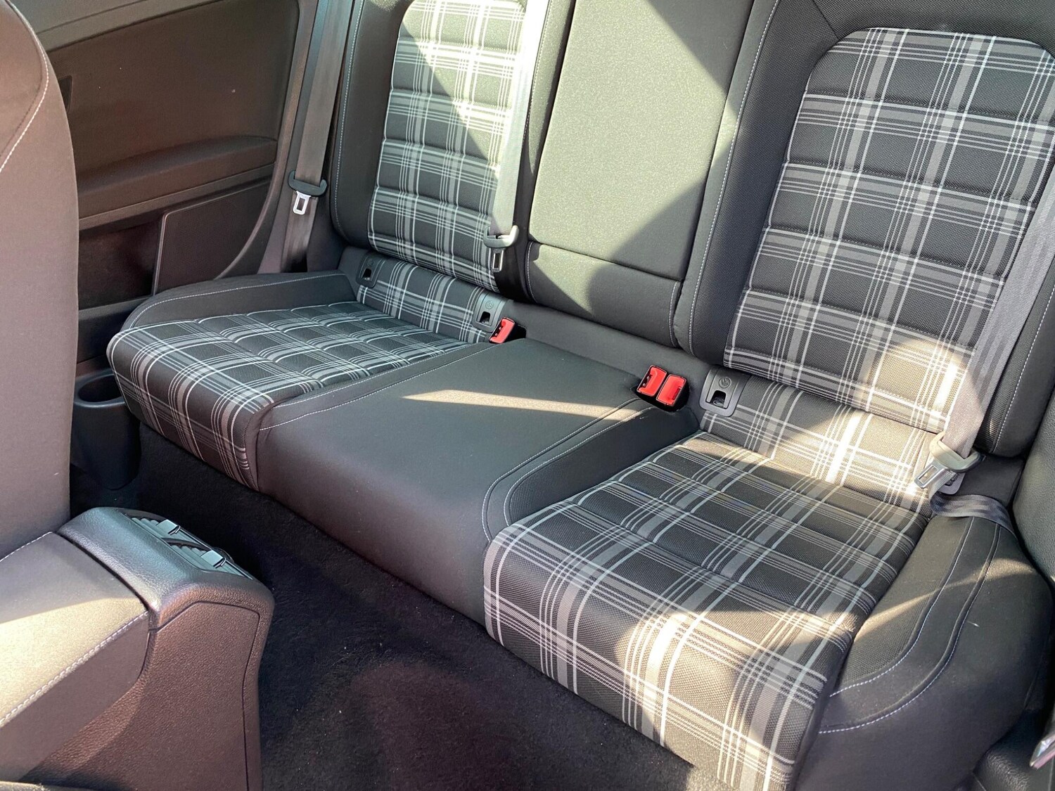 Used Volkswagen Golf 2013 for sale - 78170738: Photo 32