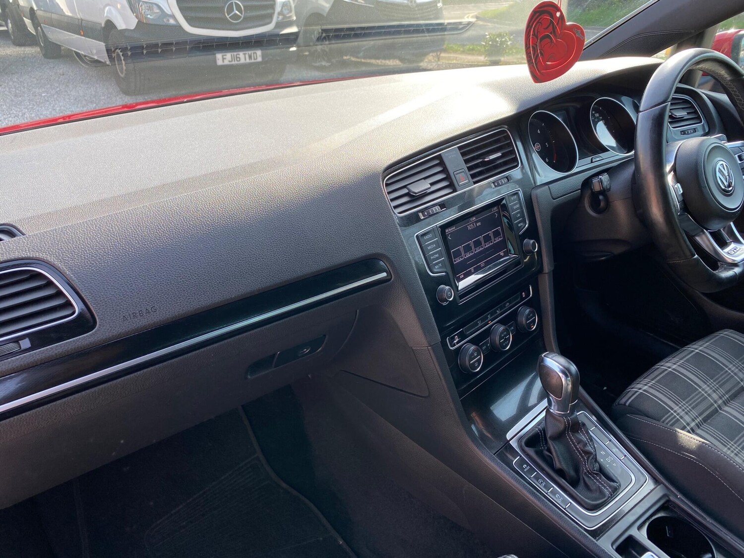 Used Volkswagen Golf 2013 for sale - 78170738: Photo 48