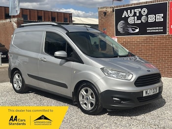 Used Ford Transit Courier 2017 for sale - 75377040: Photo