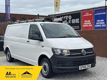 Used Volkswagen Transporter 2019 for sale - 77808008: Photo