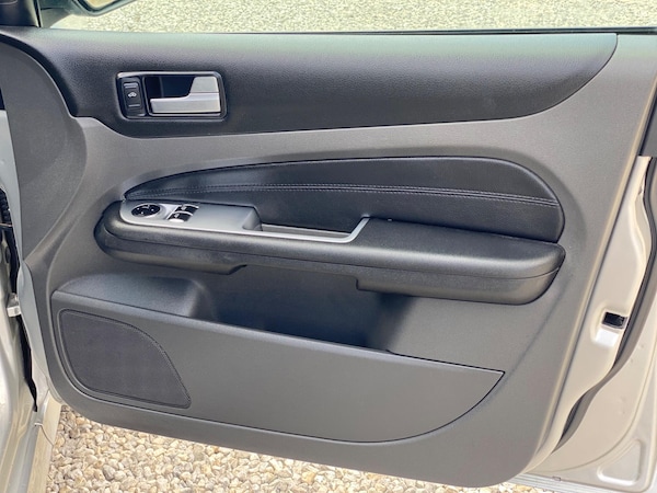 Used Ford Focus 2007 for sale - 75543808: Photo 55