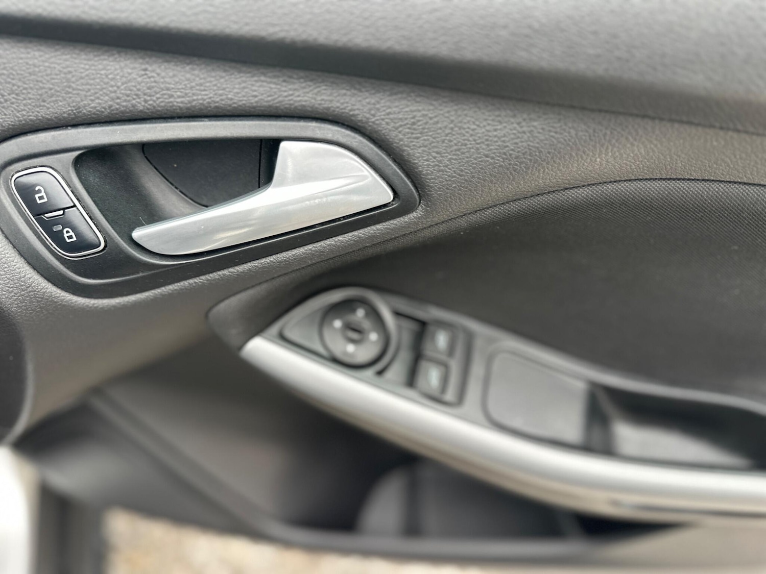 Used Ford Focus 2017 for sale - 77853018: Photo 34