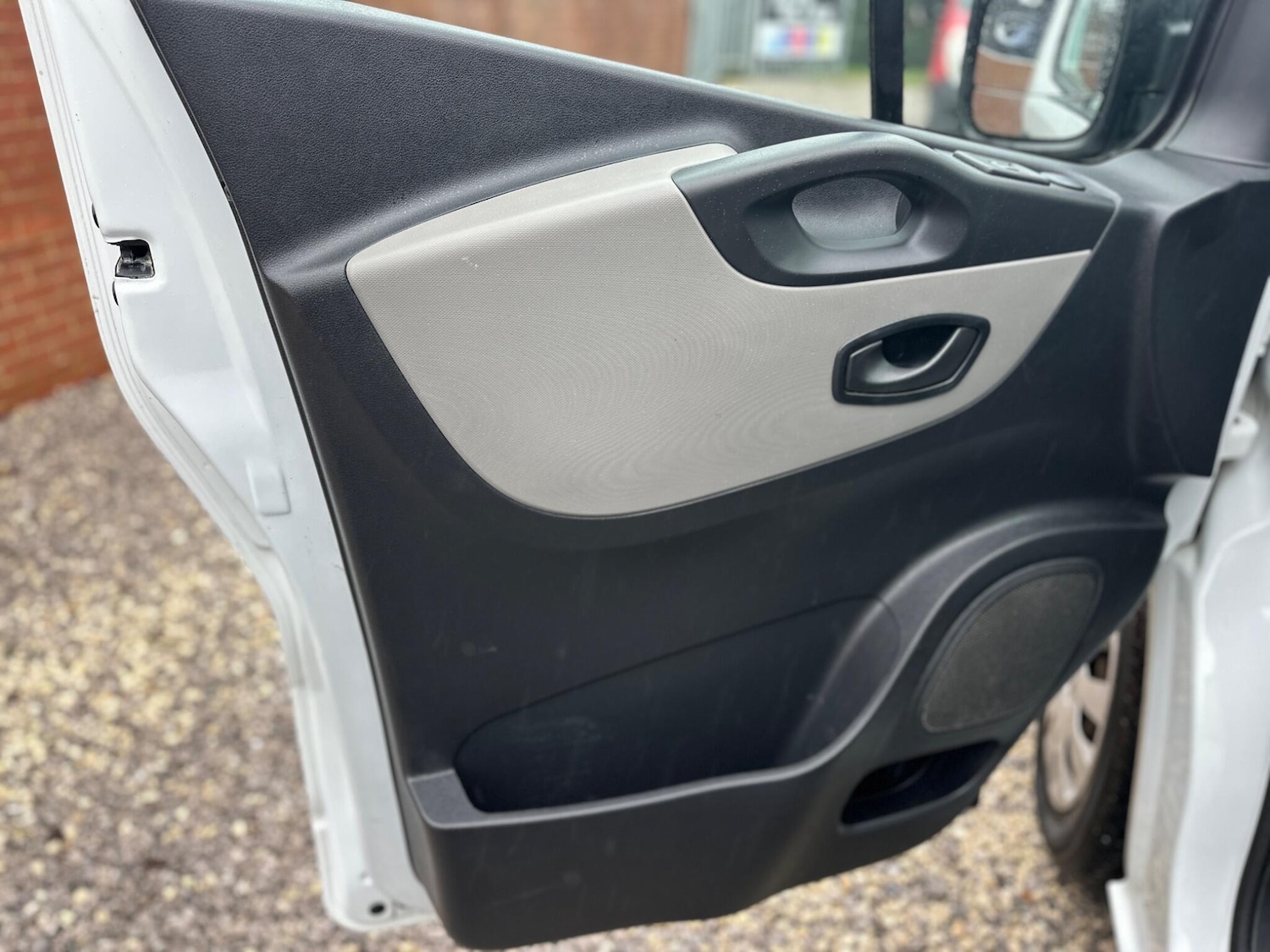 Used Renault Trafic 2015 for sale - 77484130: Photo 34