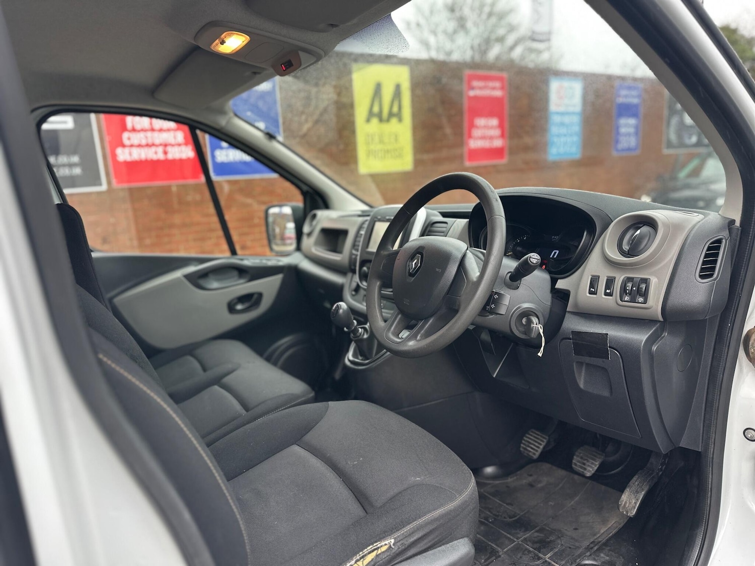 Used Renault Trafic 2015 for sale - 77484130: Photo 6