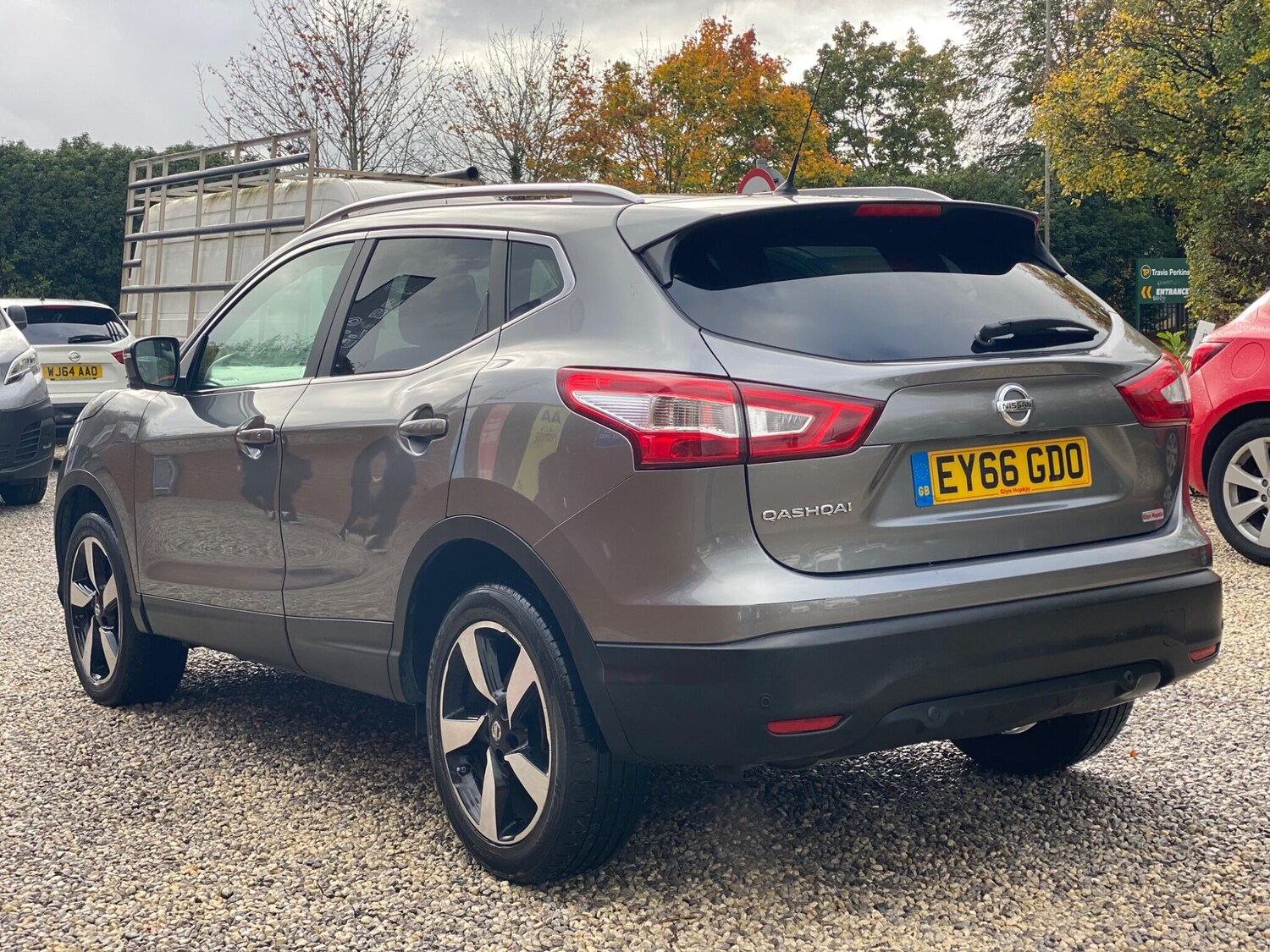 Used Nissan Qashqai 2016 for sale - 76326177: Photo 5