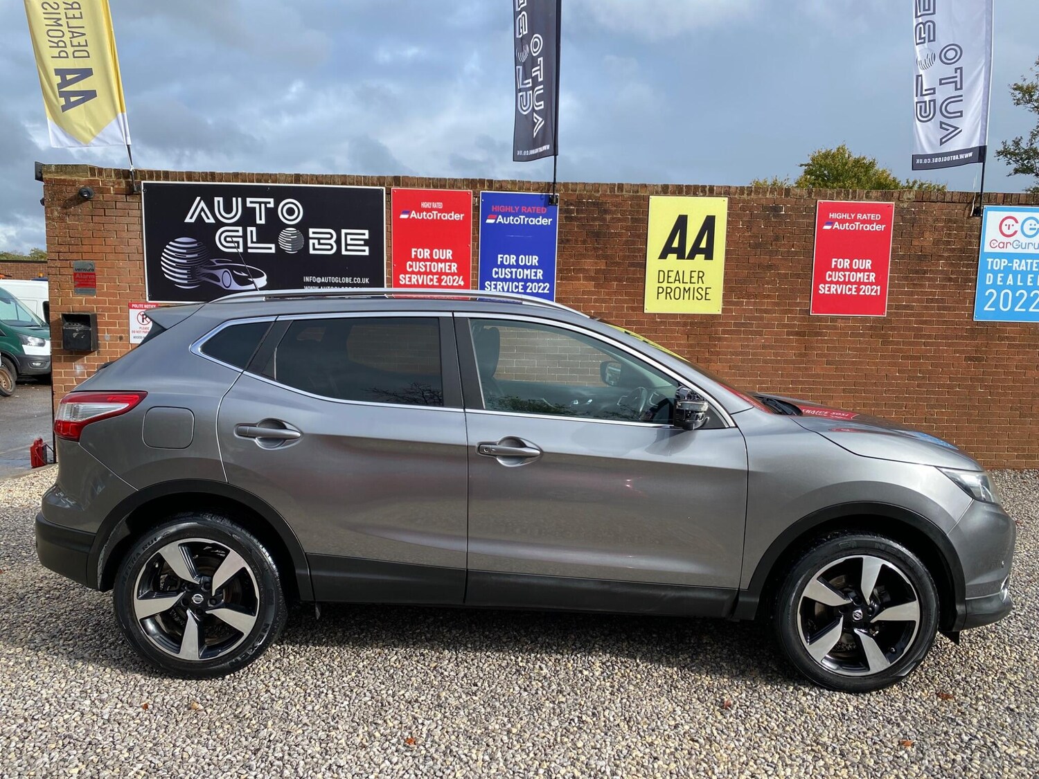 Used Nissan Qashqai 2016 for sale - 76326177: Photo 6