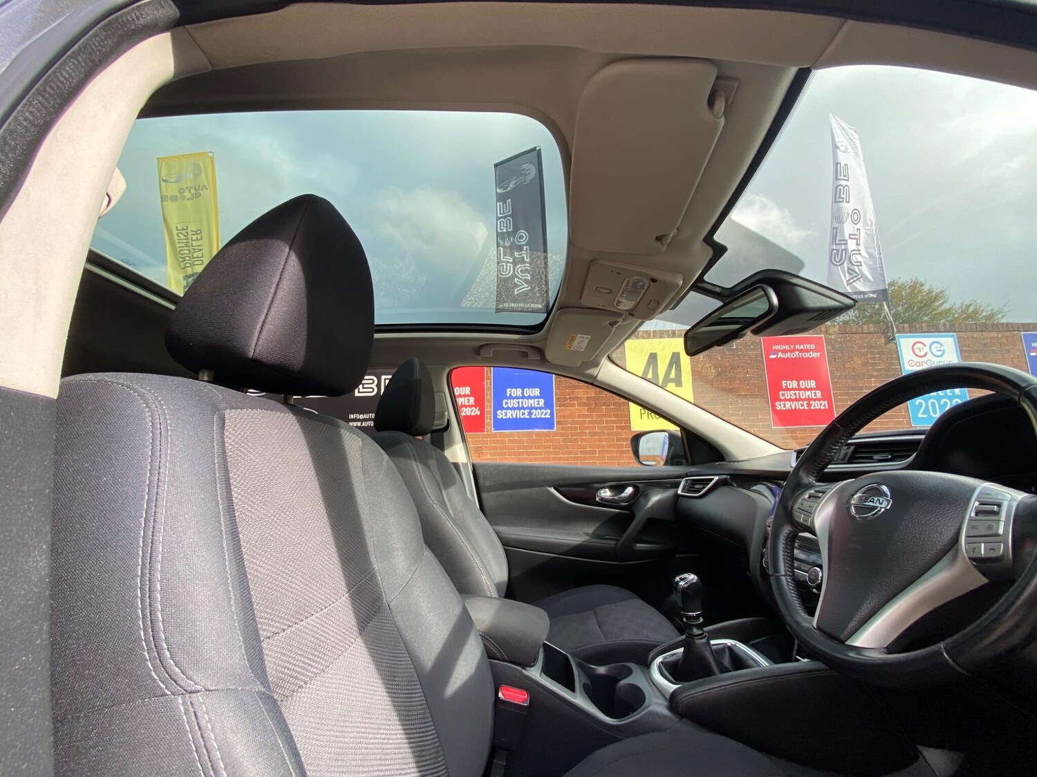 Used Nissan Qashqai 2016 for sale - 76326177: Photo 9