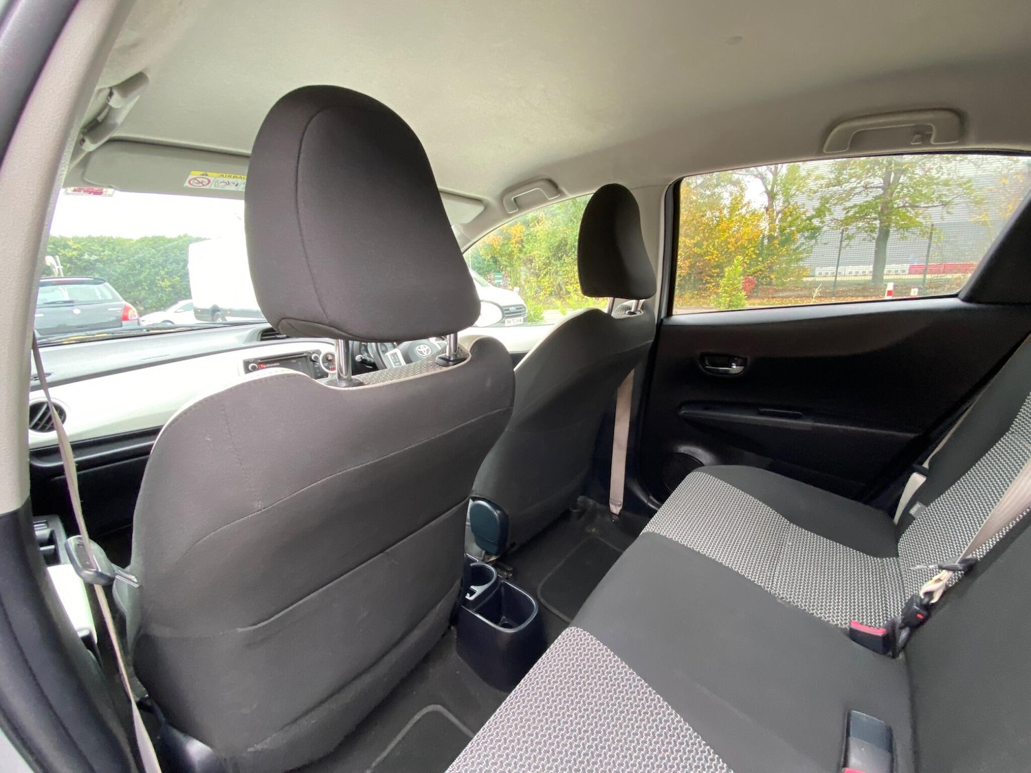 Used Toyota Yaris 2014 for sale - 76991666: Photo 24