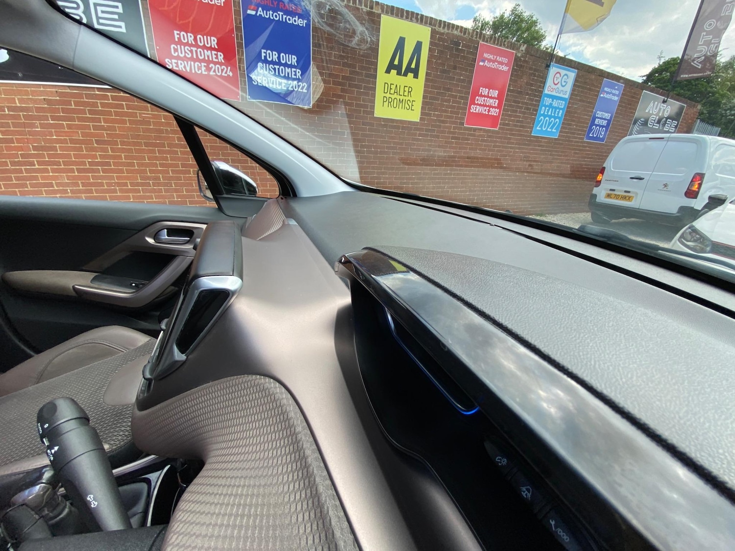 Used Peugeot 2008 2013 for sale - 76188778: Photo 37