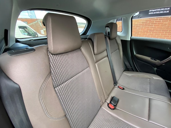 Used Peugeot 2008 2013 for sale - 76188778: Photo 45