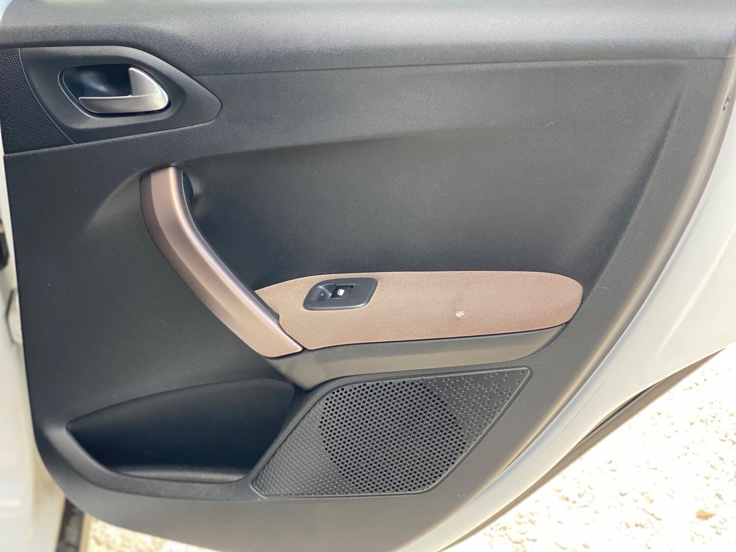 Used Peugeot 2008 2013 for sale - 76188778: Photo 47