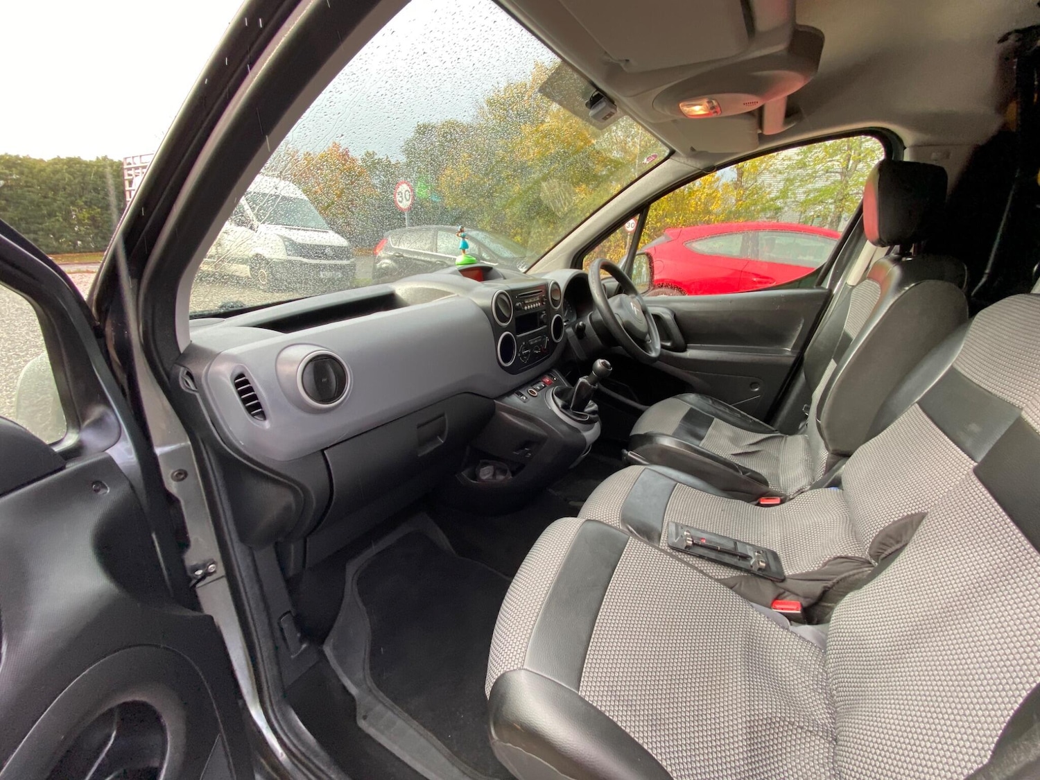 Used Citroen Berlingo 2015 for sale - 76585401: Photo 25