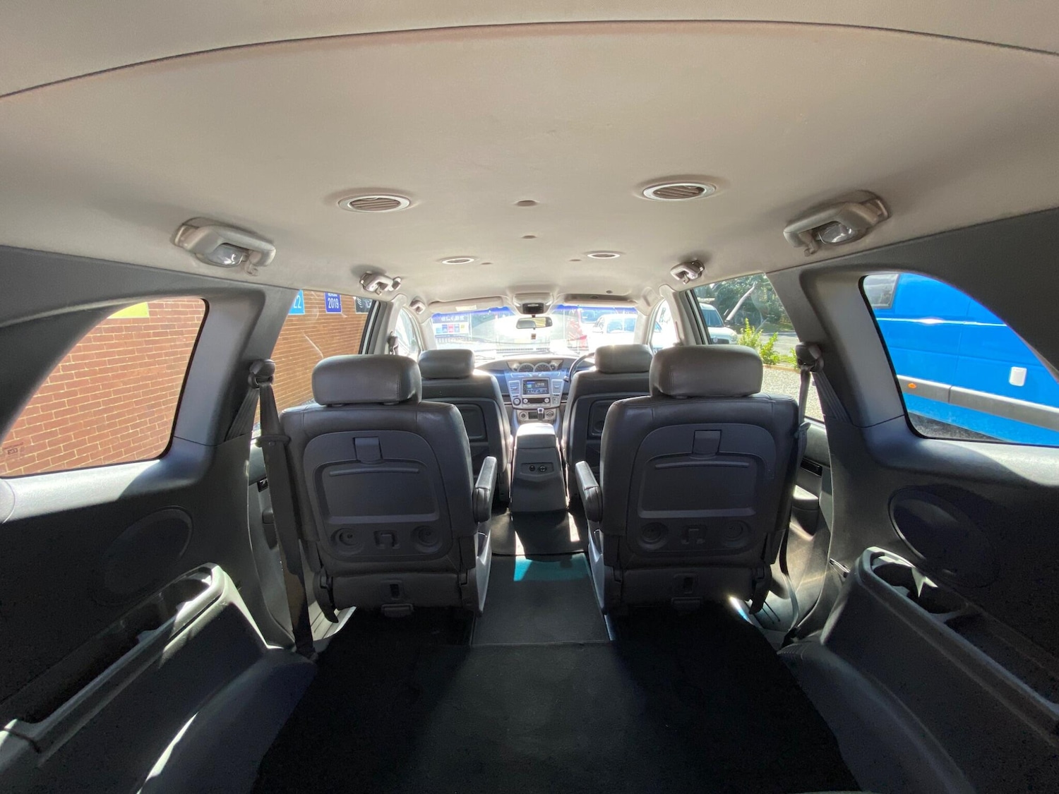 Used Ssangyong Turismo 2016 for sale - 78086017: Photo 20