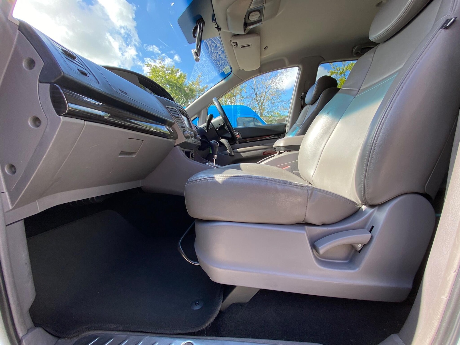 Used Ssangyong Turismo 2016 for sale - 78086017: Photo 53